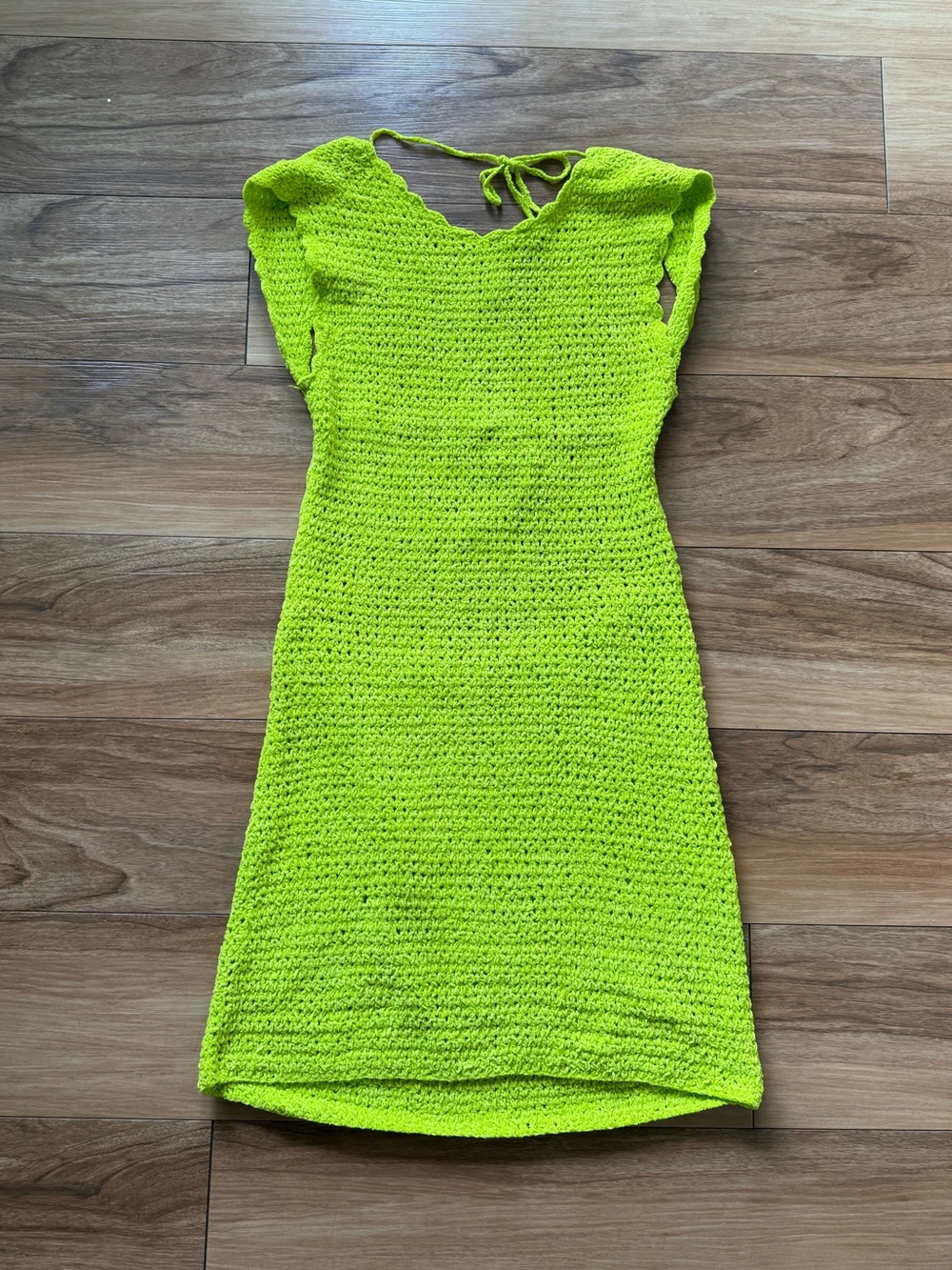 GANNI Open Back Crochet Mini Dress Lime Green Neon Scallop Size Small